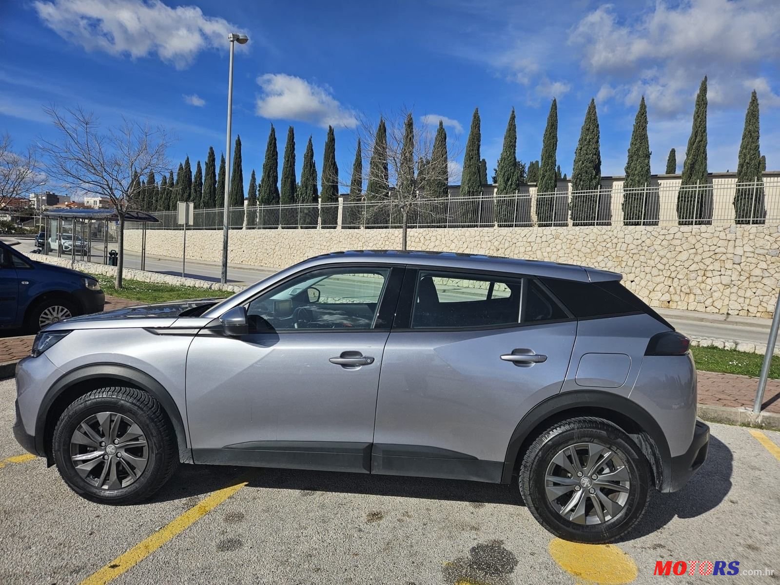 2021' Peugeot 2008 1,2 Puretech photo #3