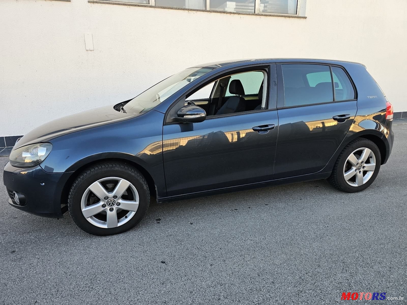 2010' Volkswagen Golf VI 1,2 Tsi photo #2