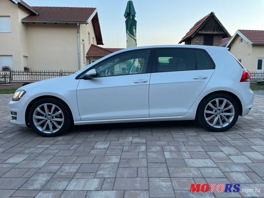 2013' Volkswagen Golf 7 2,0 Tdi Bmt photo #2
