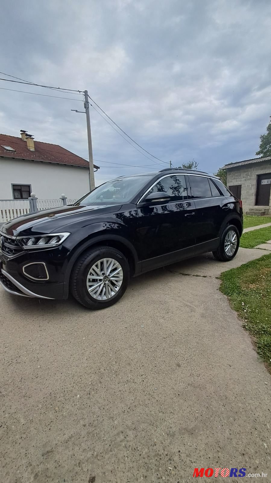 2023' Volkswagen T-Roc 1,0 Tsi photo #1