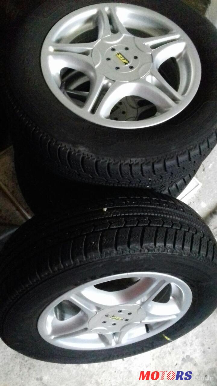 1998' Hyundai Coupe 2.0 FX photo #6