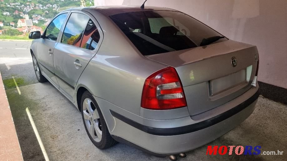 2008' Skoda Octavia 2,0 Tdi photo #6