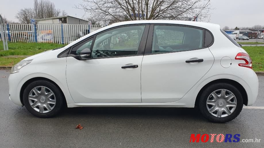 2014' Peugeot 208 1,4 Hdi photo #5