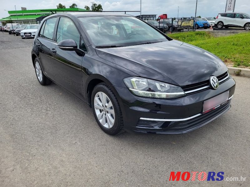 2019' Volkswagen Golf 7 1,6 Tdi photo #2