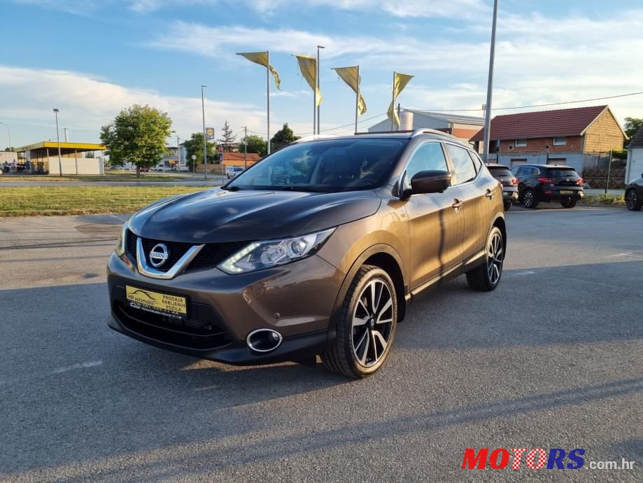 2015' Nissan Qashqai photo #1