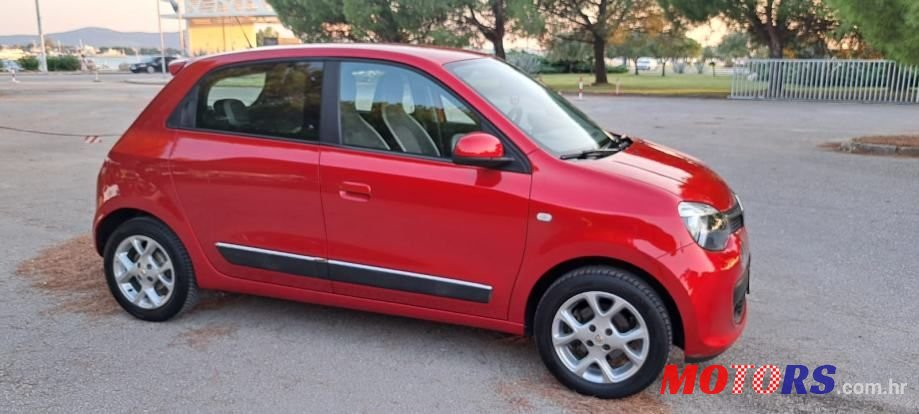 2019' Renault Twingo Sce photo #3