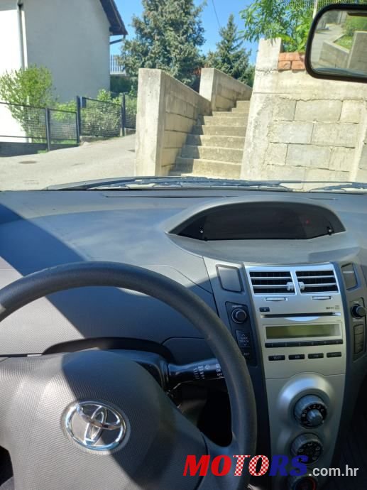 2007' Toyota Yaris 1,0 Vvt-I photo #5