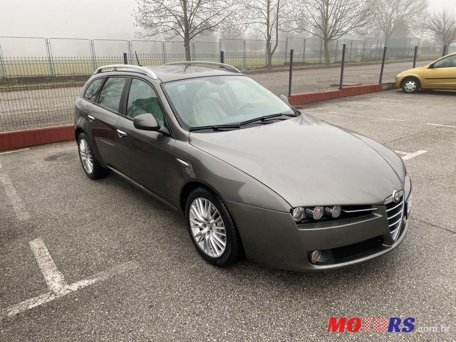 2008' Alfa Romeo 159 Sw photo #1