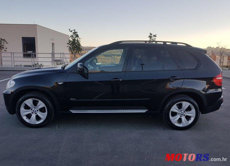 2008' BMW X5 Xdrive30D photo #2