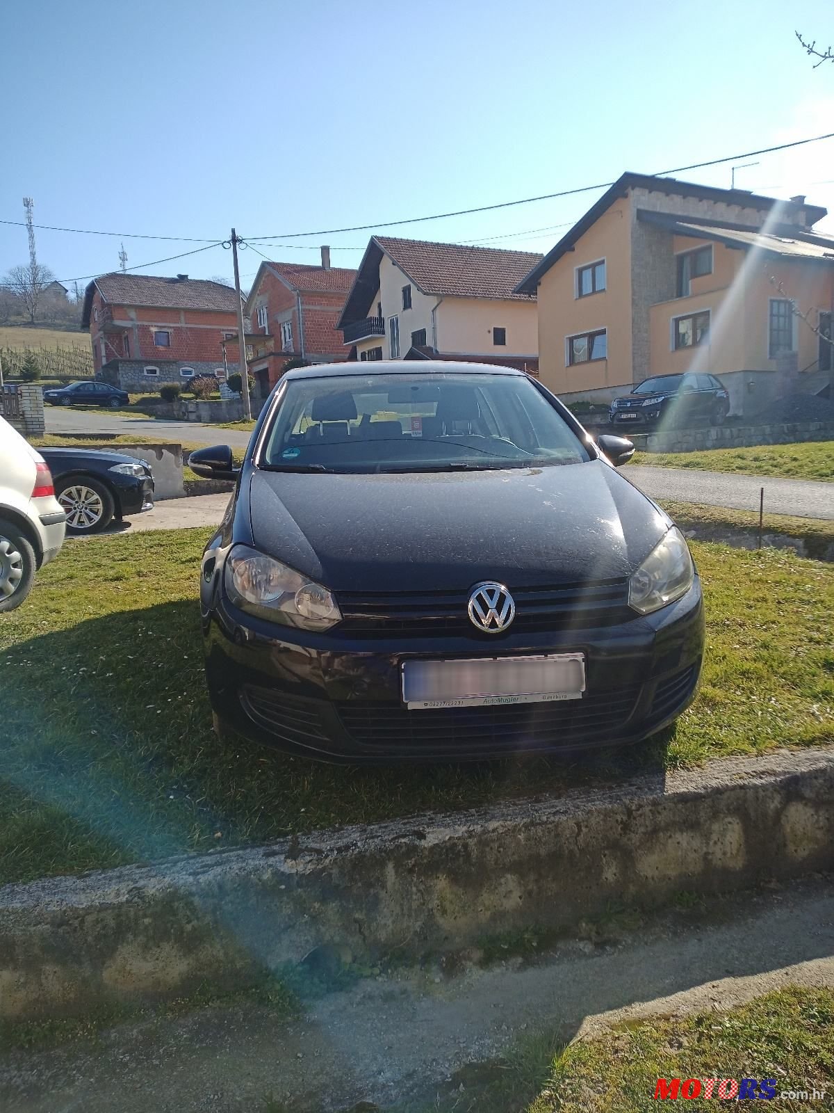 2010' Volkswagen Golf VI 1,6 Tdi photo #1