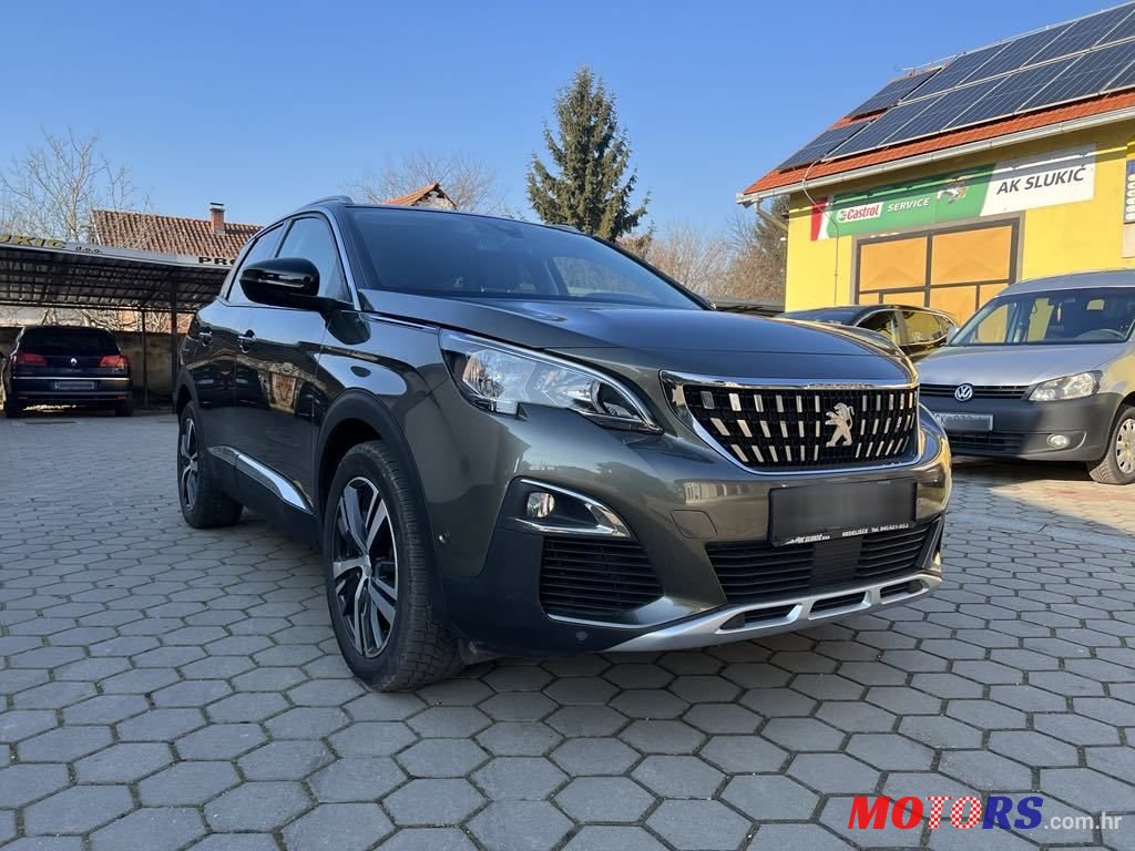 2018' Peugeot 3008 1,5 Bluehdi photo #3