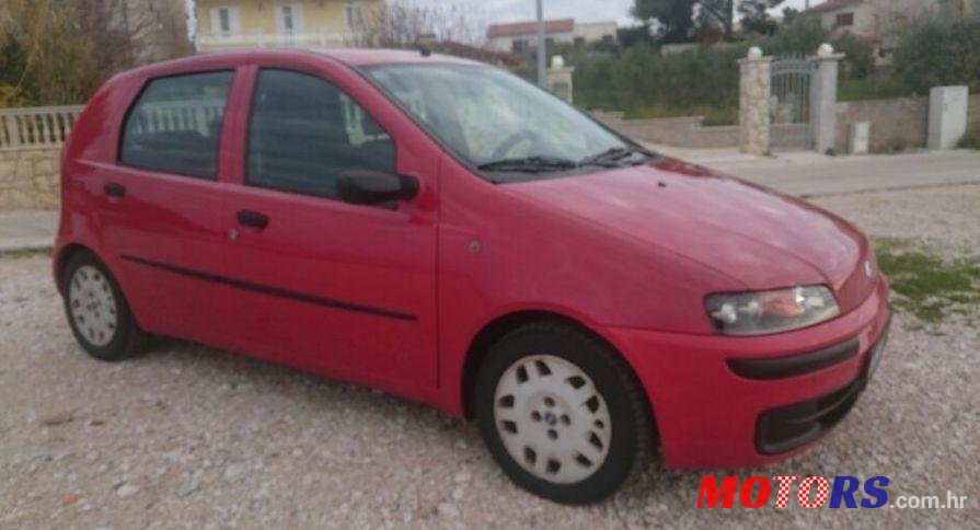 2002' Fiat Punto 1,9 Jtd photo #1