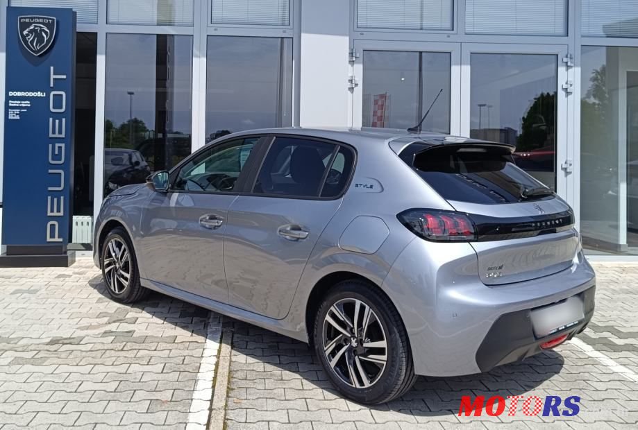 2023' Peugeot 208 1,2 photo #4