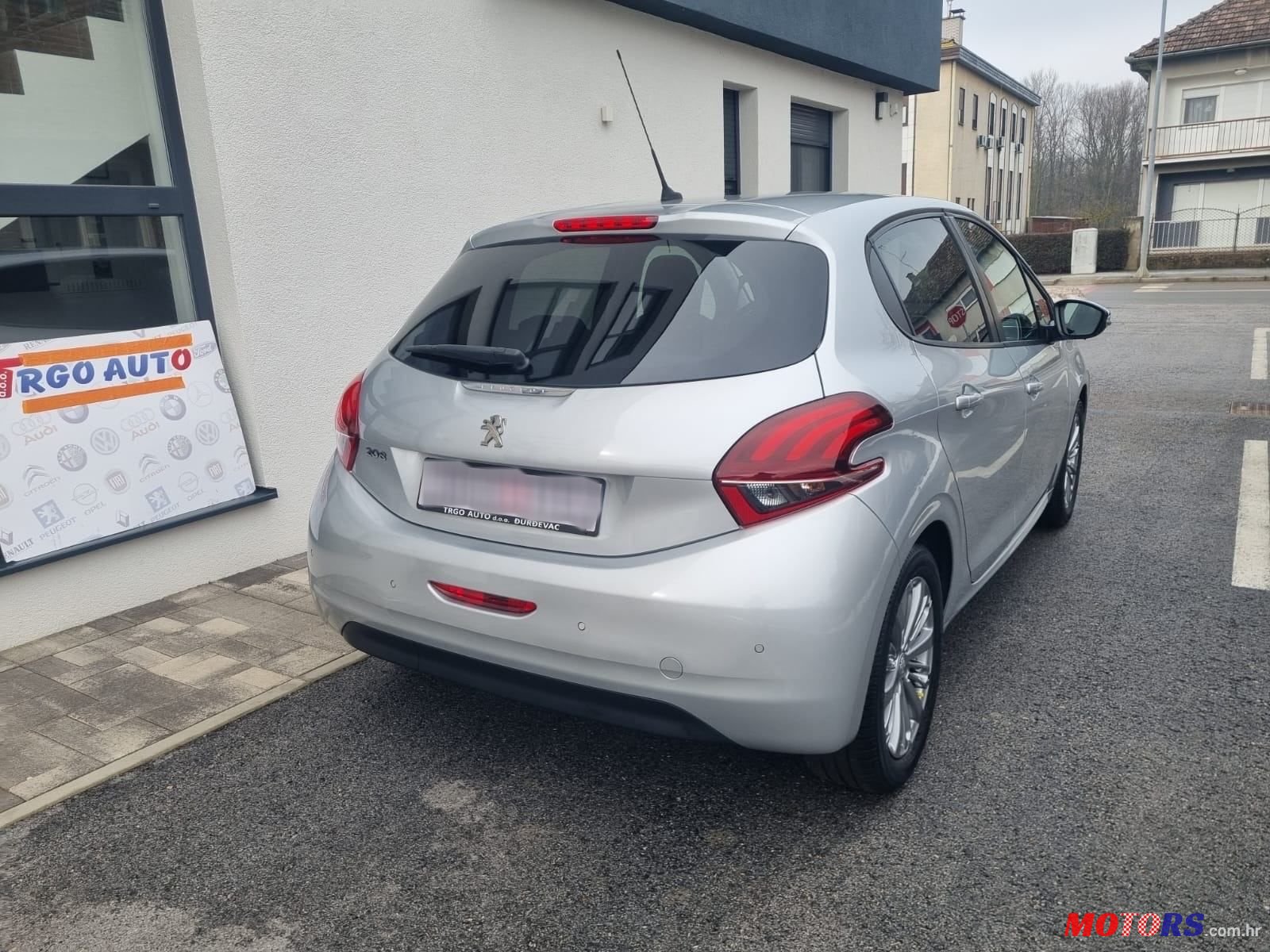 2018' Peugeot 208 1,2 photo #4