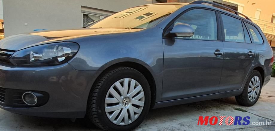 2012' Volkswagen Golf 6 Variant photo #1