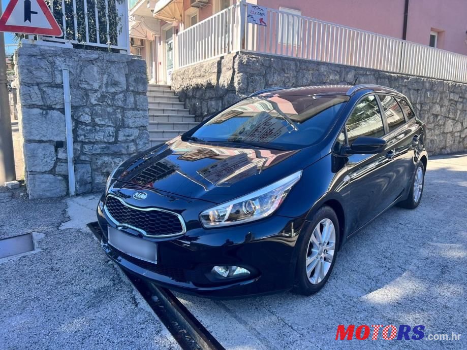 2013' Kia Ceed photo #3