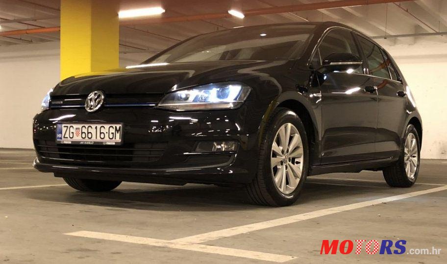 2013' Volkswagen Golf VII photo #3