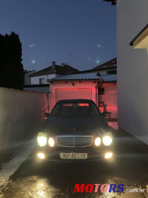 2002' Mercedes-Benz E-Klasa 220 Cdi Classic photo #5