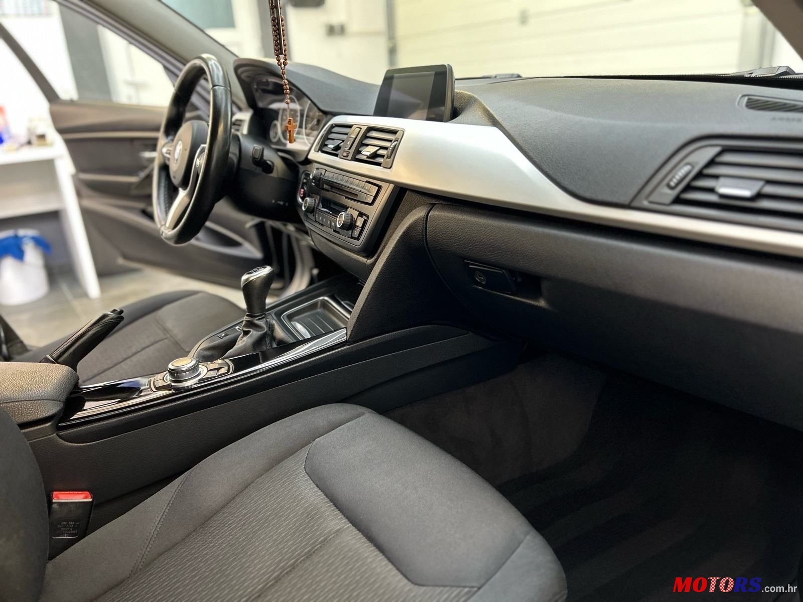 2012' BMW Serija 3 320D photo #4