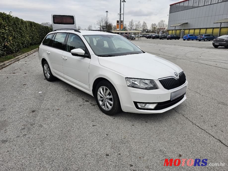 2016' Skoda Octavia Combi photo #5