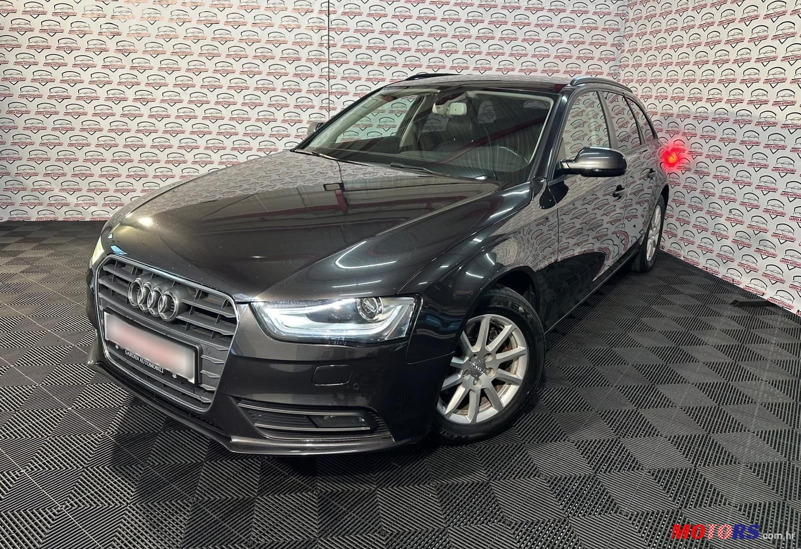 2014' Audi A4 Avant photo #1