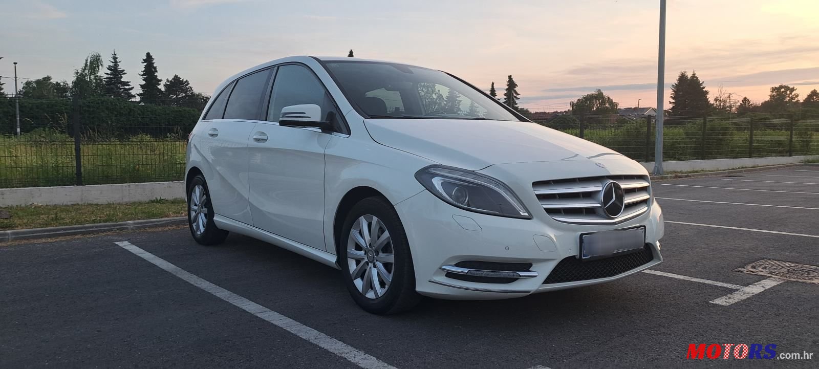 2013' Mercedes-Benz B-Klasa 180 Cdi photo #1