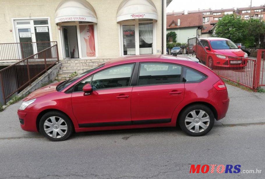2010' Citroen C4 1,6 Hdi photo #1