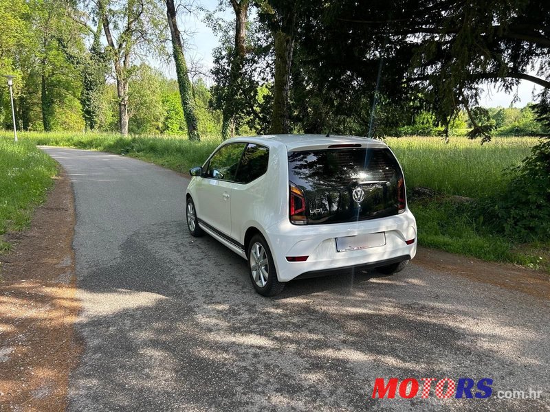 2019' Volkswagen Up! 1,0 photo #5