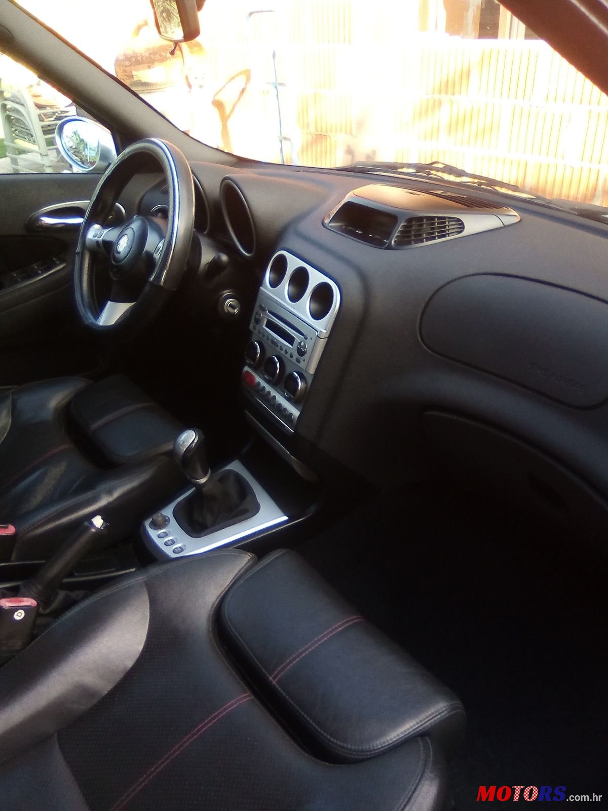 2004' Alfa Romeo 156 TI photo #1