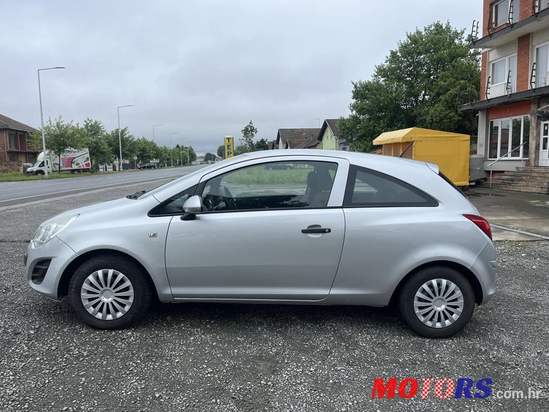 2011' Opel Corsa 1,3 Cdti photo #4