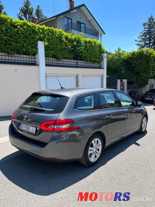 2019' Peugeot 308 Sw photo #6