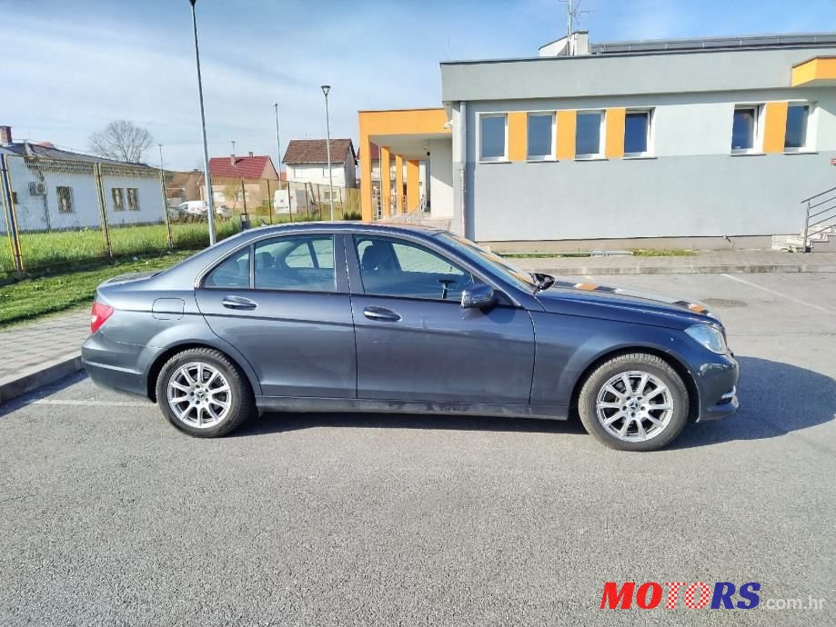 2013' Mercedes-Benz C-Klasa 200 Cdi photo #5
