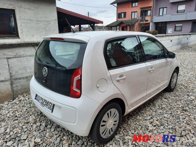 2016' Volkswagen Up! 1,0 photo #3