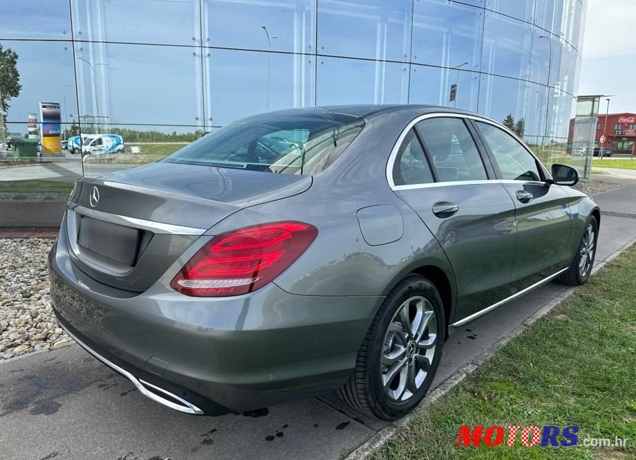 2018' Mercedes-Benz C-Klasa 220 D photo #5