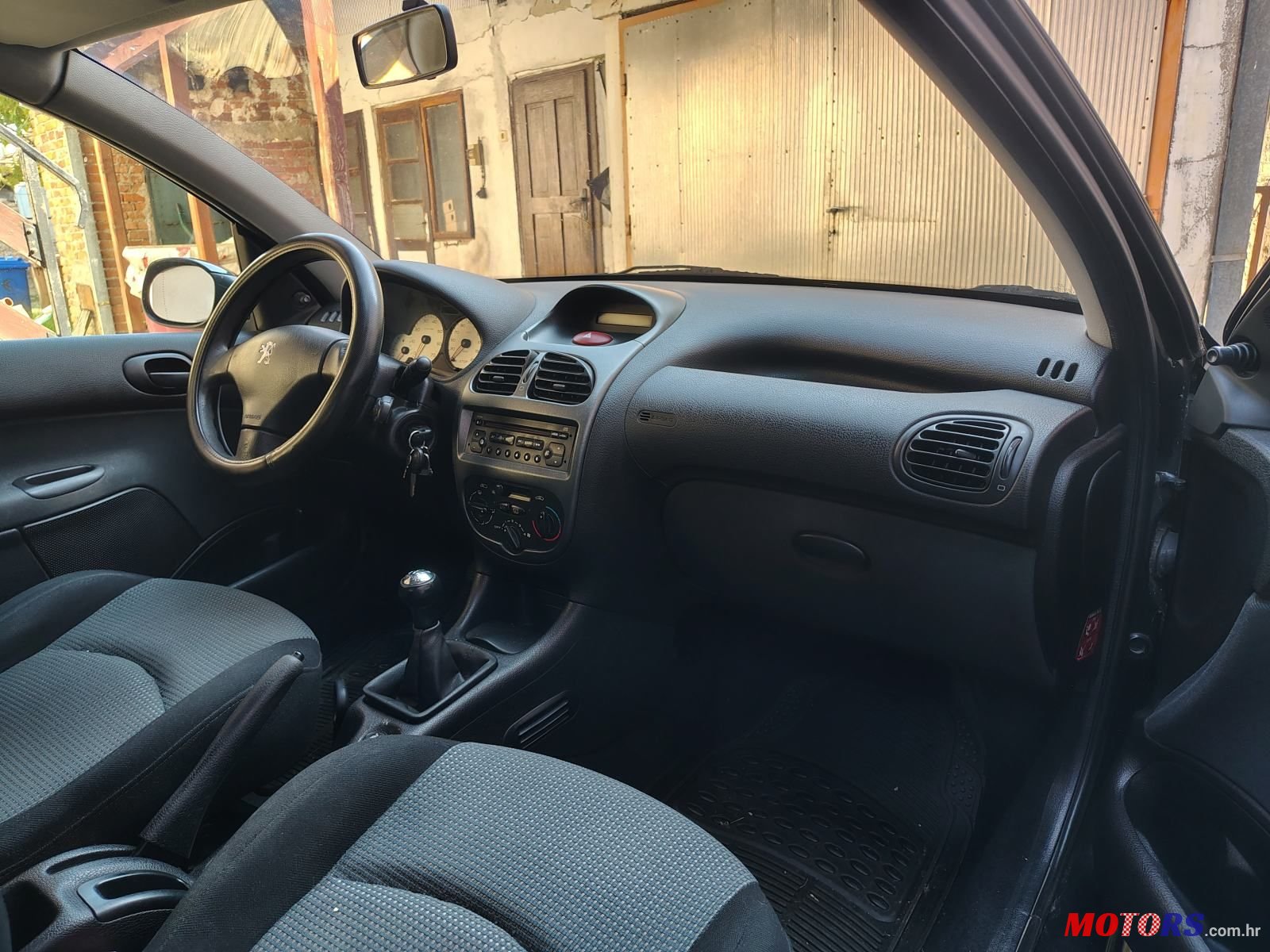 2004' Peugeot 206 photo #4