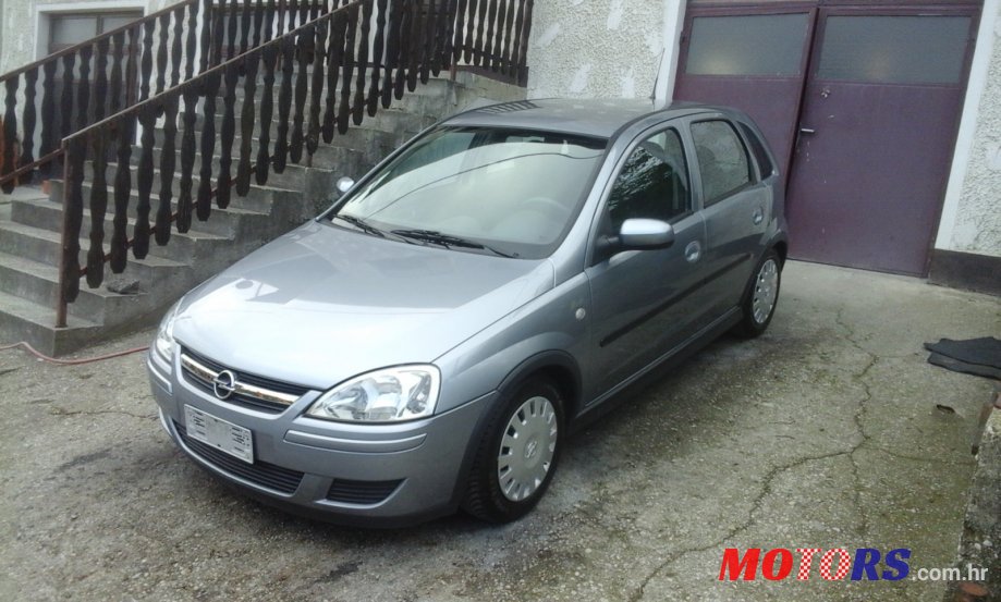 2004' Opel Corsa photo #1