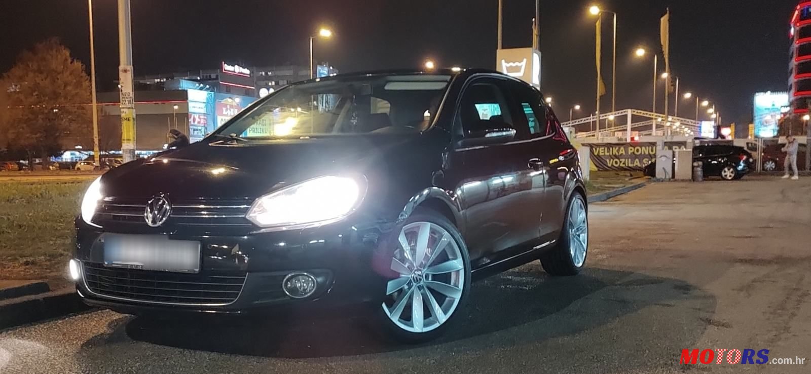 2009' Volkswagen Golf VI 2,0 Tdi photo #5