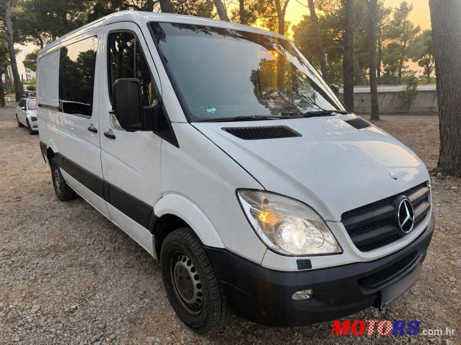 2010' Mercedes-Benz Sprinter 216 CDI photo #1