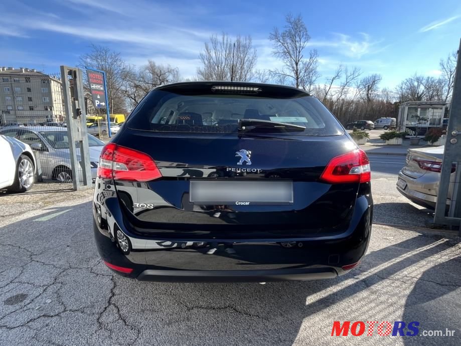 2020' Peugeot 308 Sw photo #6