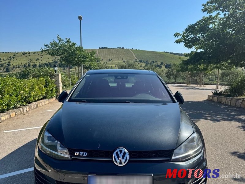 2016' Volkswagen Golf VII Gtd photo #2