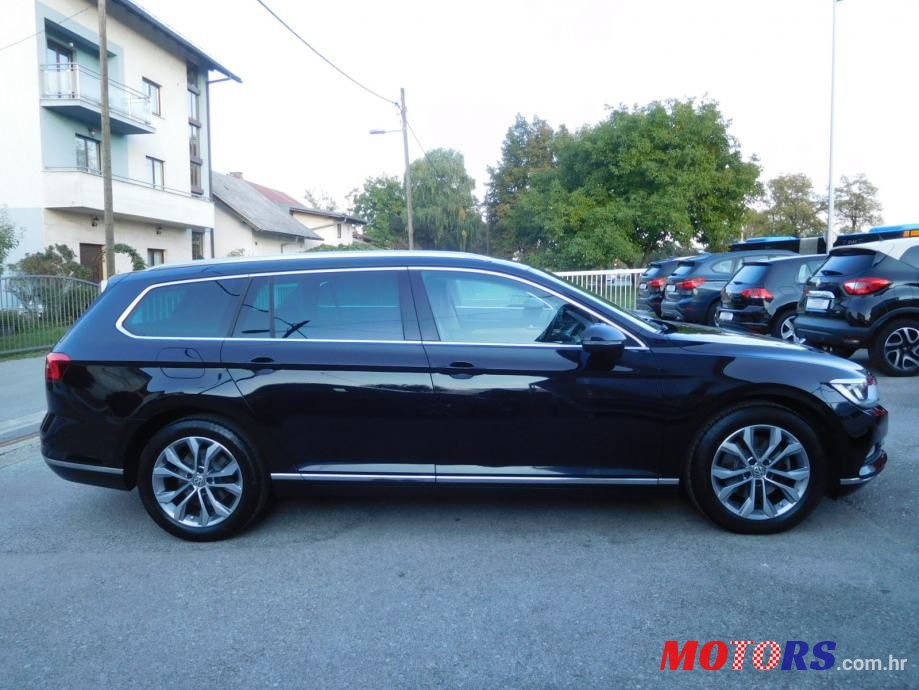 2015' Volkswagen Passat Variant photo #3
