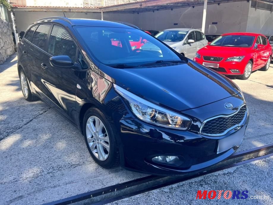 2013' Kia Ceed photo #4