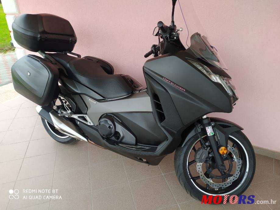 2017' Honda Integra 750 d photo #1