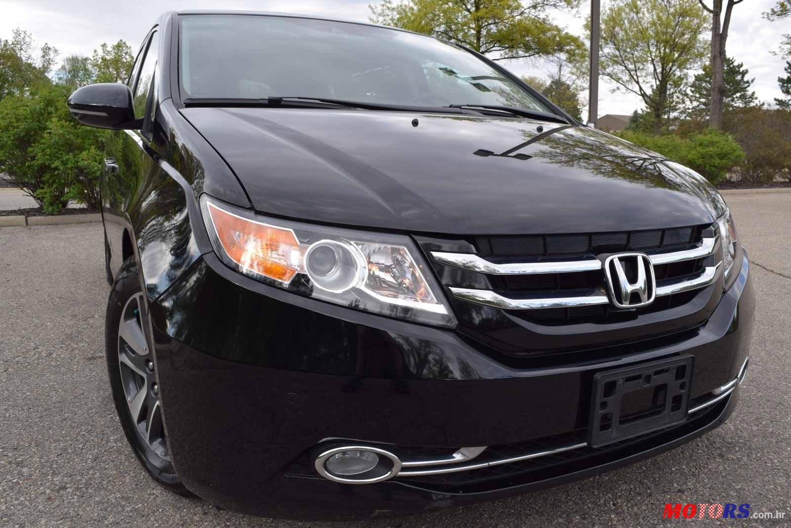 2015' Honda Odyssey photo #1
