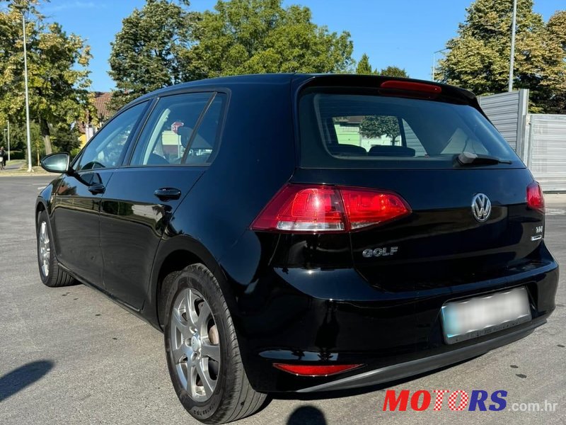 2015' Volkswagen Golf VII 1,6 Tdi photo #3
