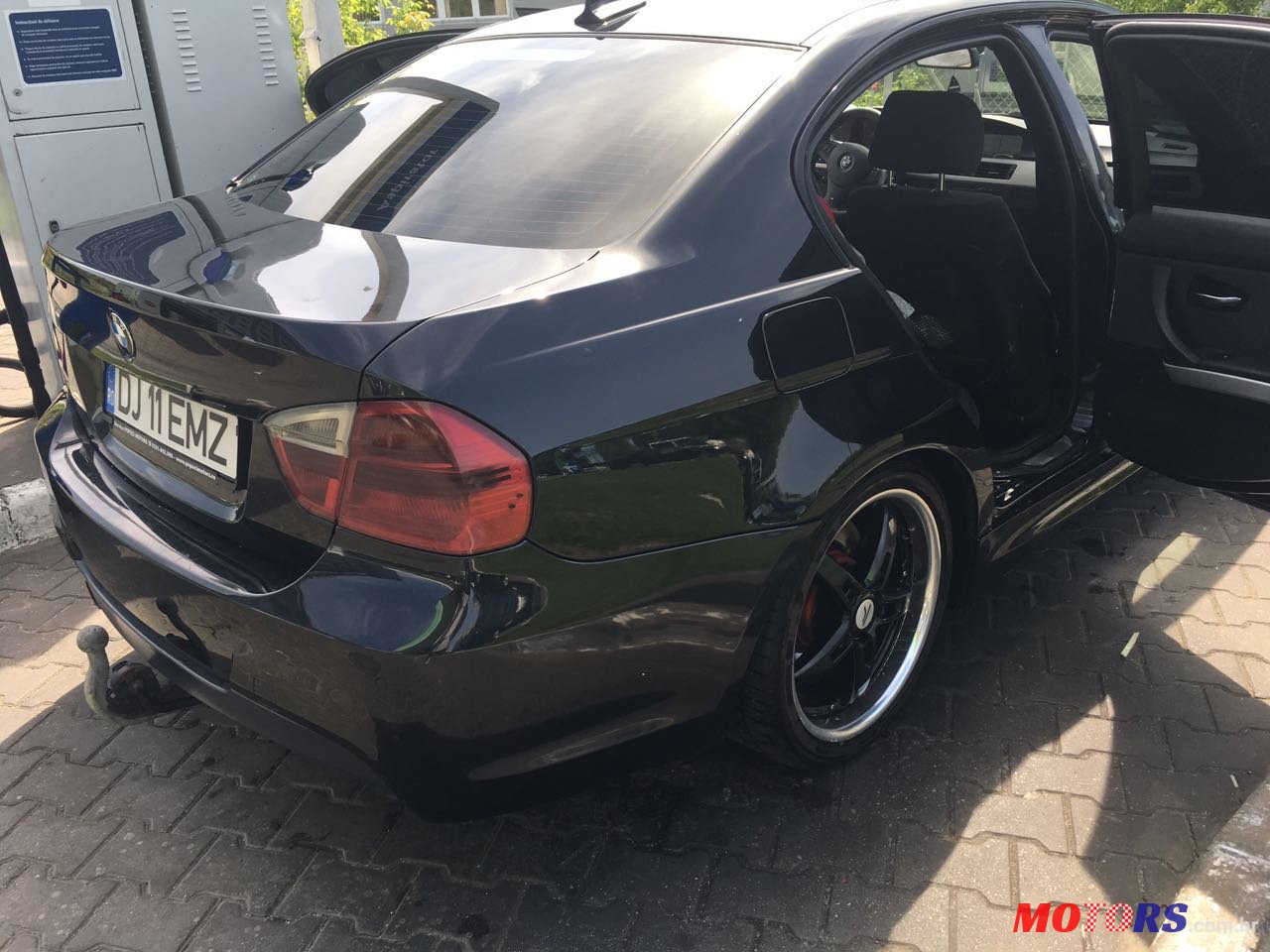 2006' BMW 3 Series M Paket photo #2