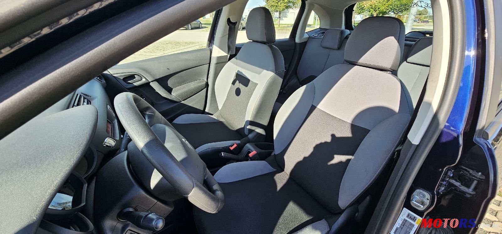 2016' Citroen C3 1,0 Vti photo #6