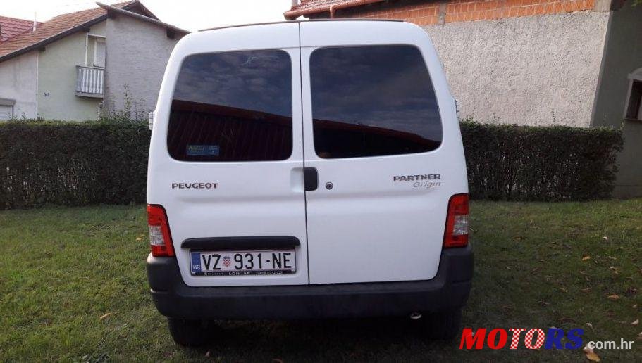 2008' Peugeot Partner 1,4 photo #1
