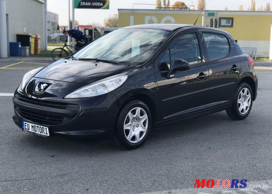 2007' Peugeot 207 1,4 Hdi photo #2