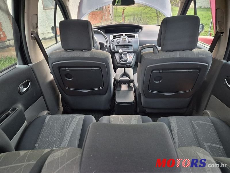 2006' Renault Megane Scenic photo #4